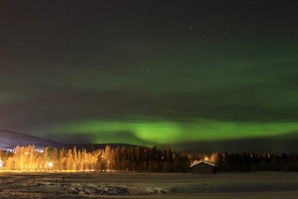 Finnland-Foto-Nordlichter über dem Ylläsfjell
